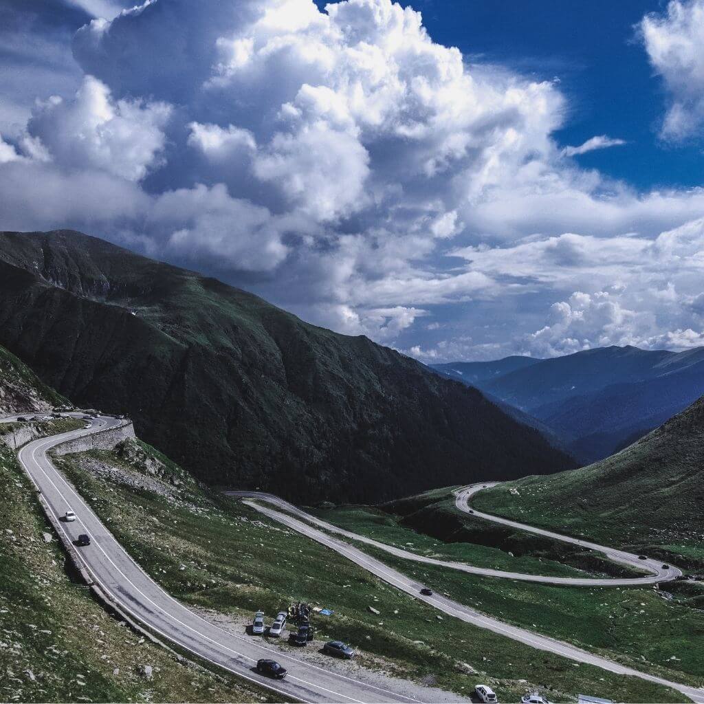 magashegyi-gumikoptato-tura-transfogaras-ut-szerpentinekkel-erdely-romania